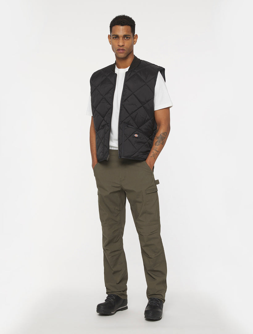 DIAMOND QUILTED VEST / BLACK